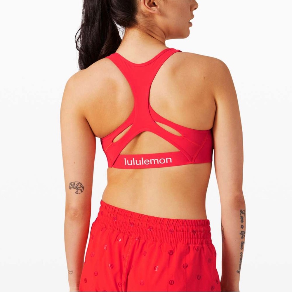 RARE Lululemon Strong Identity Bra